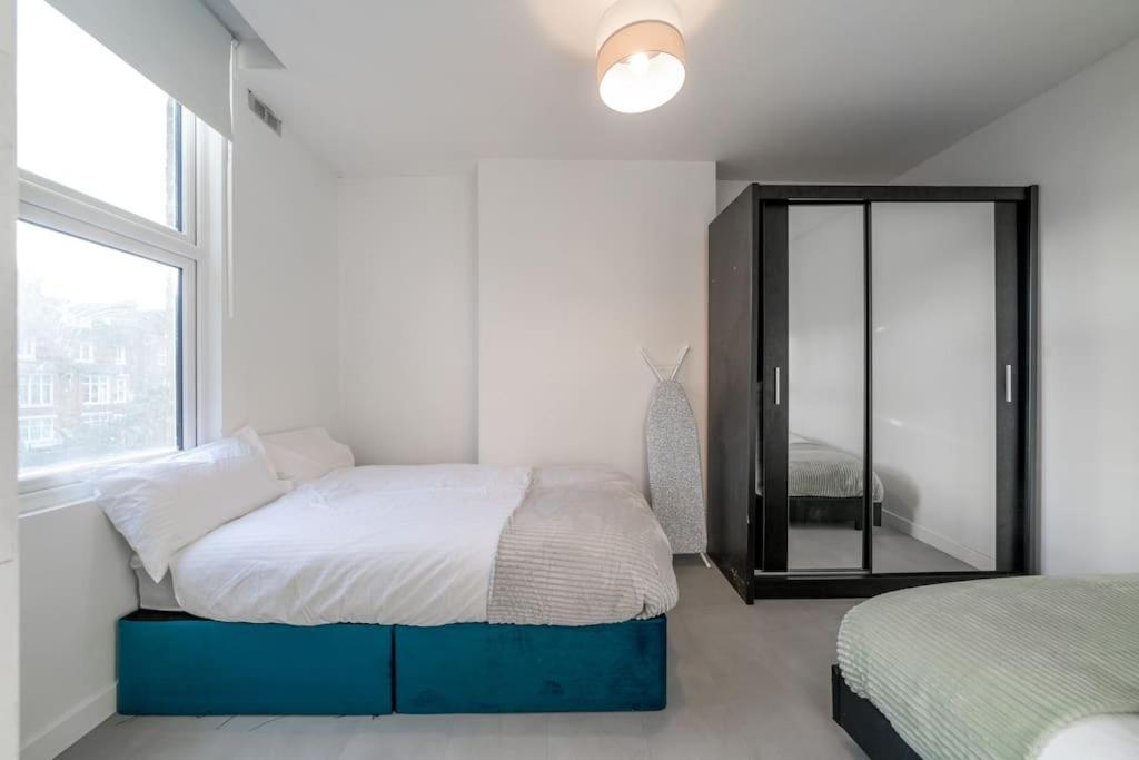 New 3Bed Stylish Apartment With Amazing Transport Londýn Exteriér fotografie